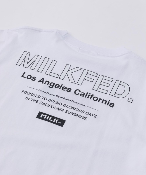 MILKFED.（ミルクフェド）の「S/S TEE EMBROIDERED BAR AND STENCIL/バックプリント 半袖Tシャツ（Tシャツ/カットソー・レディース・ライトパープル/ライトピンク/ベージュ/ネイビー/レッド/オフホワイト/グリーン/ホワイト/ライトブルー/ブラック・SMALL/MEDIUM）」の17枚目の写真