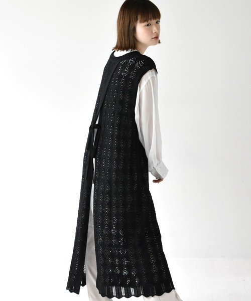 RETRO GIRL（レトロガール）の「スカシ編みロングベスト（ベスト・レディース・ブラック/オフホワイト/ライトベージュ・FREE）」の3枚目の写真