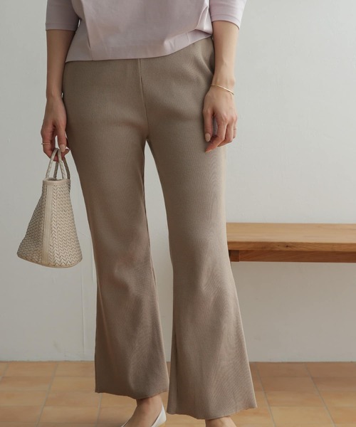 URBAN RESEARCH DOORS（アーバンリサーチドアーズ）の「テレコリブパンツ（その他パンツ・レディース・ベージュ/ブラック・ONE）」の9枚目の写真