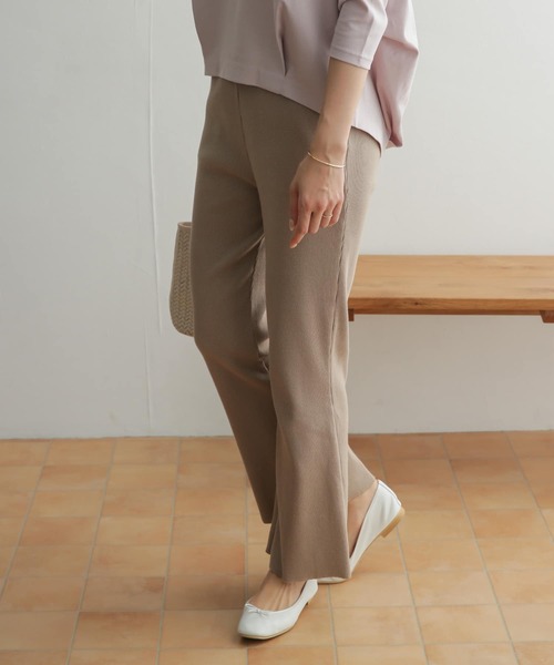 URBAN RESEARCH DOORS（アーバンリサーチドアーズ）の「テレコリブパンツ（その他パンツ・レディース・ベージュ/ブラック・ONE）」の12枚目の写真