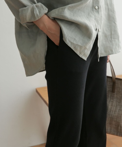 URBAN RESEARCH DOORS（アーバンリサーチドアーズ）の「テレコリブパンツ（その他パンツ・レディース・ベージュ/ブラック・ONE）」の14枚目の写真