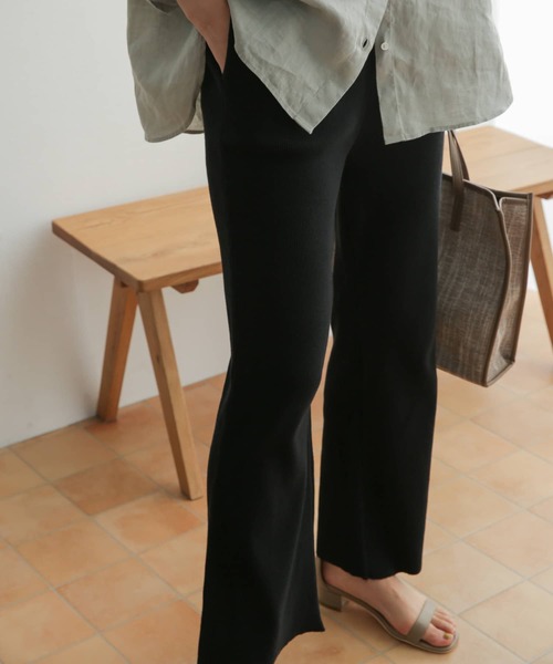 URBAN RESEARCH DOORS（アーバンリサーチドアーズ）の「テレコリブパンツ（その他パンツ・レディース・ベージュ/ブラック・ONE）」の16枚目の写真