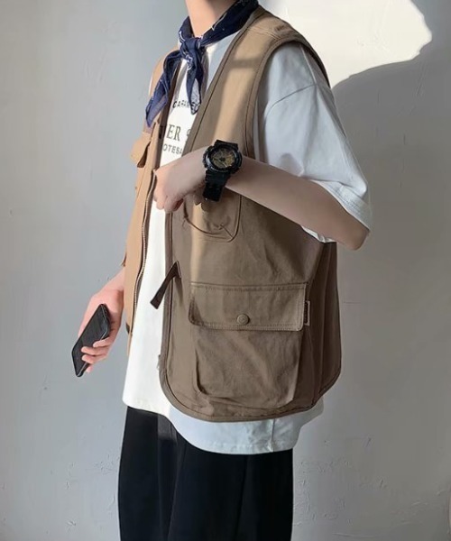 ACT（アクト）の「【ACT -fascination design-】フィッシングベスト（ベスト・メンズ・ブラック/ベージュ・M/L/XL）」の17枚目の写真