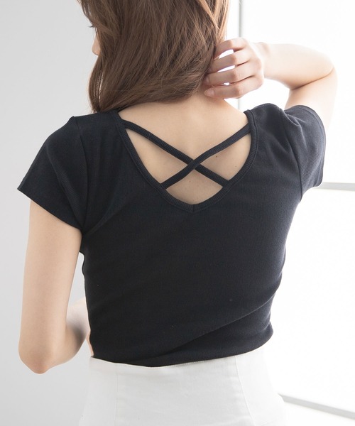 Newlyme（ニューリーミー）の「前後2WAYクロスリブ半袖トップス（Tシャツ/カットソー・レディース・カーキ/ホワイト/ブラック/ボルドー・LARGE/XX-LARGE/MEDIUM/X-LARGE）」の2枚目の写真