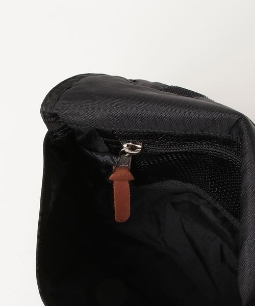 GREGORY（グレゴリー）の「TEENY MESSENGER / ティーニーメッセンジャー / ブラック（ショルダーバッグ・メンズ・ブラック・FREE）」の2枚目の写真