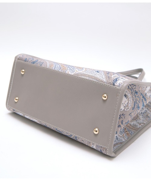 titivate(ティティベイト)の「ペイズリー柄スクエアバッグ(トートバッグ・レディース・グレー/ブラック/ベージュ/キャメル・F)」の20枚目の写真