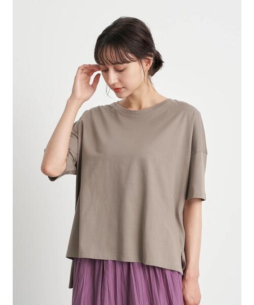 earth music&ecology（アースミュージックアンドエコロジー）の「吸水速乾サイドスリットBIGプルオーバー ＊（Tシャツ/カットソー・レディース・チャコールグレー/ブラック/ダークブラウン/オフホワイト/ブルー/ライトブラウン/ミント/ボルドー/その他7/ライトベージュ/グレイッシュベージュ/ブラック系その他4・FREE）」の19枚目の写真