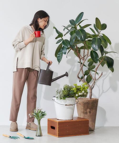 グリーンレーベルリラクシング　ノーカラー　テーパードパンツ　スーツ　　ストレッチ グリーンレーベルリラクシング ノーカラー テーパードパンツ