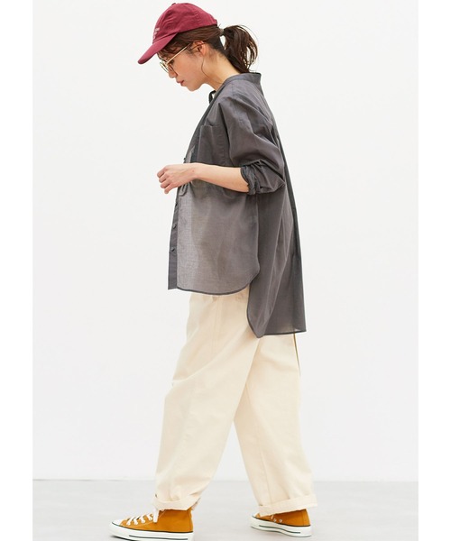 Live in comfort（リブインコンフォート）の「リブ　イン　コンフォート　サラッとはおって大人のおしゃれ　着こなしの幅も広がるコットンシアーシャツ（シャツ/ブラウス・レディース・ピンク系その他/グリーン/チャコールグレー/オレンジ系その他/ライトブルー・MEDIUM/LARGE/X-LARGE/XX-LARGE/XXX-LARGE/SMALL）」の21枚目の写真