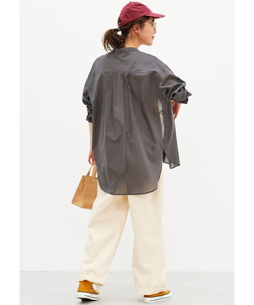 Live in comfort（リブインコンフォート）の「リブ　イン　コンフォート　サラッとはおって大人のおしゃれ　着こなしの幅も広がるコットンシアーシャツ（シャツ/ブラウス・レディース・ピンク系その他/グリーン/チャコールグレー/オレンジ系その他/ライトブルー・MEDIUM/LARGE/X-LARGE/XX-LARGE/XXX-LARGE/SMALL）」の20枚目の写真