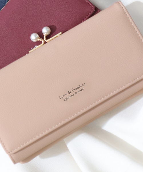 florist（フローリスト）の「6色展開　がま口パールがチャームポイントレザー調2つ折り長財布（財布・レディース・ブラック/ベージュ/ネイビー/ブラウン/ボルドー/スモークピンク・FREE）」の4枚目の写真