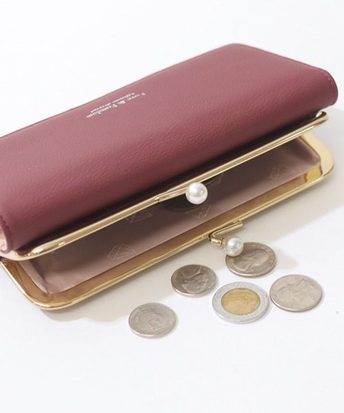 florist（フローリスト）の「6色展開　がま口パールがチャームポイントレザー調2つ折り長財布（財布・レディース・ブラック/ベージュ/ネイビー/ブラウン/ボルドー/スモークピンク・FREE）」の9枚目の写真