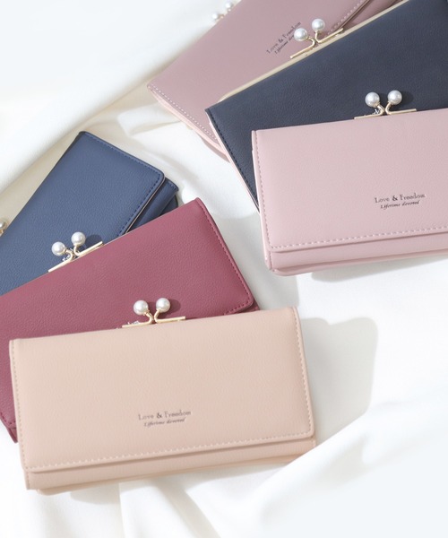 florist（フローリスト）の「6色展開　がま口パールがチャームポイントレザー調2つ折り長財布（財布・レディース・ブラック/ベージュ/ネイビー/ブラウン/ボルドー/スモークピンク・FREE）」の7枚目の写真