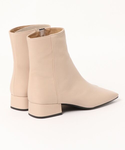 FABIO RUSCONI(ファビオルスコーニ)の「FABIO RUSCONI / I-1903-ARONA / スクエアトゥショートブーツ(ブーツ・レディース・ブラック/アイボリー・36/37/38/39)」の10枚目の写真