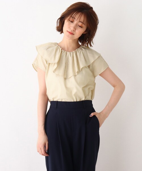 DRESKIP(ドレスキップ)の「◆ビッグフリル衿ブラウス(シャツ/ブラウス・レディース・ホワイト系5/ベージュ系その他2/ライトパープル/ネイビー系2・02/03)」の3枚目の写真