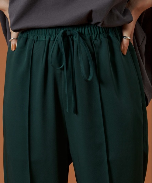 Auntie Rosa Holiday（アンティローザホリデー）の「ポリツイルカラーイージースラックス（スラックス・レディース・ブラウン/キャメル/その他/ベージュ/ブラック/グリーン・MEDIUM/SMALL/X-SMALL）」の12枚目の写真