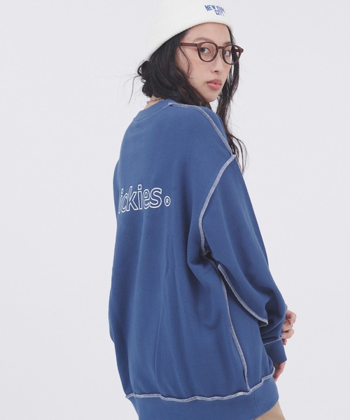 Dickies（ディッキーズ）の「Dickies/ディッキーズ コットン裏毛アウトリンキングビッグスウェット（スウェット・レディース・スミクロ/オフホワイト/パープル/ブルー・M/L）」の12枚目の写真