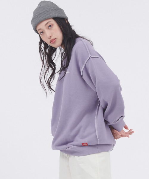 Dickies（ディッキーズ）の「Dickies/ディッキーズ コットン裏毛アウトリンキングビッグスウェット（スウェット・レディース・スミクロ/オフホワイト/パープル/ブルー・M/L）」の15枚目の写真