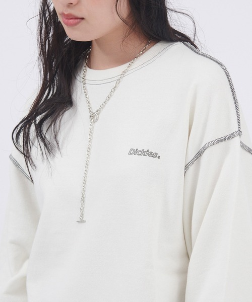 Dickies（ディッキーズ）の「Dickies/ディッキーズ コットン裏毛アウトリンキングビッグスウェット（スウェット・レディース・スミクロ/オフホワイト/パープル/ブルー・M/L）」の17枚目の写真
