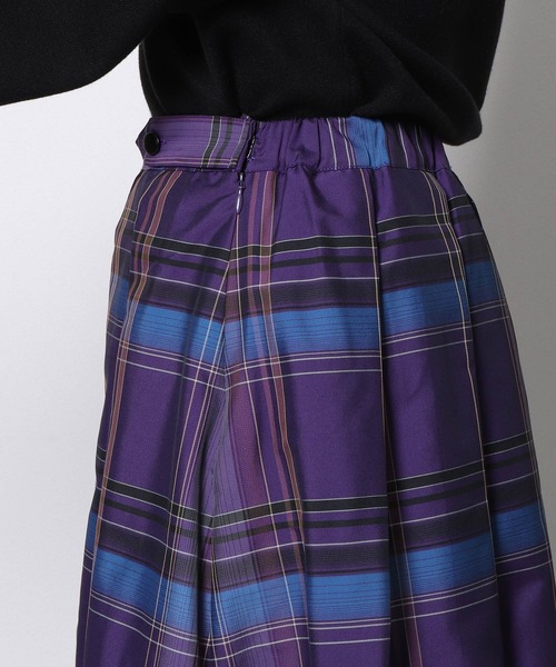 Re.Verofonna（ヴェロフォンナ）の「ビッグチェックメモリースカート（スカート・レディース・ブラック/ネイビー/パープル・MEDIUM）」の9枚目の写真