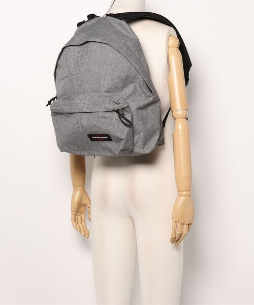EASTPAK(イーストパック )の「【EASTPAK/イーストパック】バックパック PADDED PAKR(バックパック/リュック・メンズ・ライトグレー/ネイビー/スミクロ・FREE)」の4枚目の写真