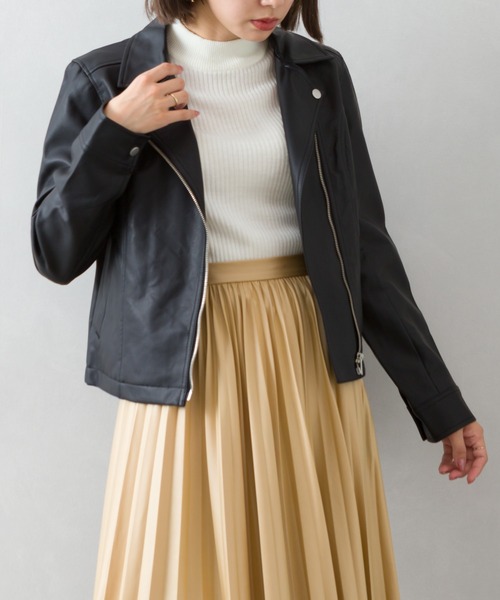 SpRay（スプレイ）の「フェイクレザーライダース（ライダースジャケット・レディース・グレイッシュベージュ/ブラック/ブラウン/モカ・FREE）」の17枚目の写真