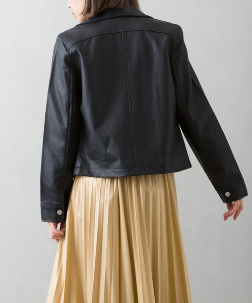 SpRay（スプレイ）の「フェイクレザーライダース（ライダースジャケット・レディース・グレイッシュベージュ/ブラック/ブラウン/モカ・FREE）」の19枚目の写真