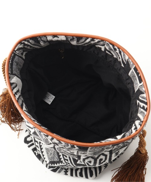 Simplicite（サンプリシテ）の「ジャガードキンチャクバッグ◆（ショルダーバッグ・レディース・ブラック/オレンジ・FREE）」の12枚目の写真