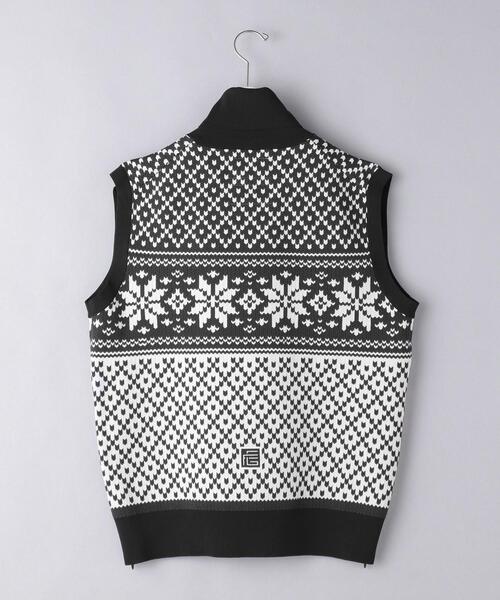 FUMITO GANRYU（フミトガンリュウ）の「＜FUMITO GANRYU（フミト ガンリュウ）＞ アンサンブル ベスト（ベスト・メンズ・ホワイト・2/3）」の8枚目の写真