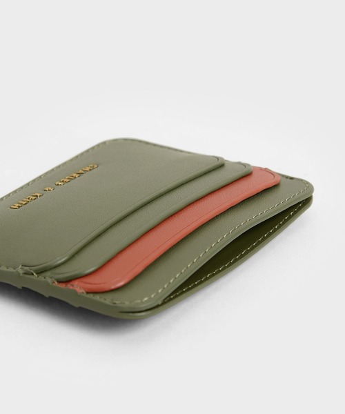 CHARLES & KEITH（チャールズ & キース）の「ツートーン マルチスロットカードホルダー / Two-Tone Multi Slot Card Holder（カードケース・レディース・ブラック/オリーブ/ブルー系その他4・XXS）」の8枚目の写真