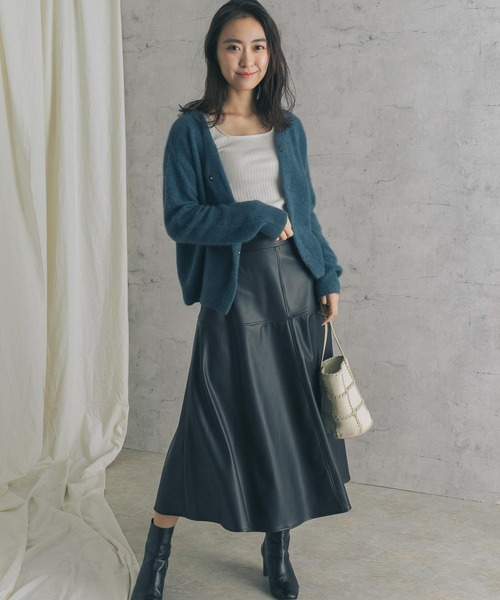 URBAN RESEARCH ROSSO WOMEN（アーバンリサーチ　ロッソ）の「ファーニット2WAYカーディガン（カーディガン/ボレロ・レディース・キャメル/ブルー系その他/ブラック・FREE）」の15枚目の写真