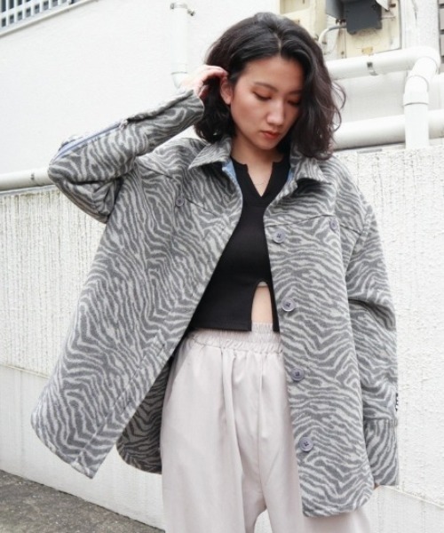 FIG&VIPER（フィグアンドバイパー）の「シャツJK（その他アウター・レディース・ブラウン/グレー/マルチ/オレンジ・FREE）」の4枚目の写真