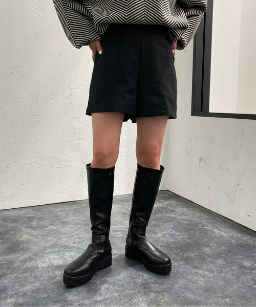 apres jour mignon（アプレジュールミニョン）の「センターシームショートパンツ【ZOZOTOWN限定アイテム】（その他パンツ・レディース・ブラック/その他/グリーン・X-LARGE/フリー）」の5枚目の写真