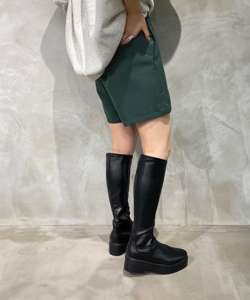 apres jour mignon（アプレジュールミニョン）の「センターシームショートパンツ【ZOZOTOWN限定アイテム】（その他パンツ・レディース・ブラック/その他/グリーン・X-LARGE/フリー）」の15枚目の写真