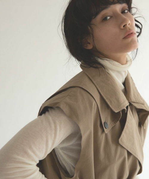 marjour(マージュール)の「SHEER TURTLE KNIT(Tシャツ/カットソー・レディース・ブラック/アイボリー/サーモンピンク/グレー・M)」の5枚目の写真