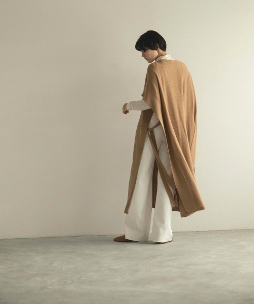 marjour(マージュール)の「SHEER TURTLE KNIT(Tシャツ/カットソー・レディース・ブラック/アイボリー/サーモンピンク/グレー・M)」の16枚目の写真