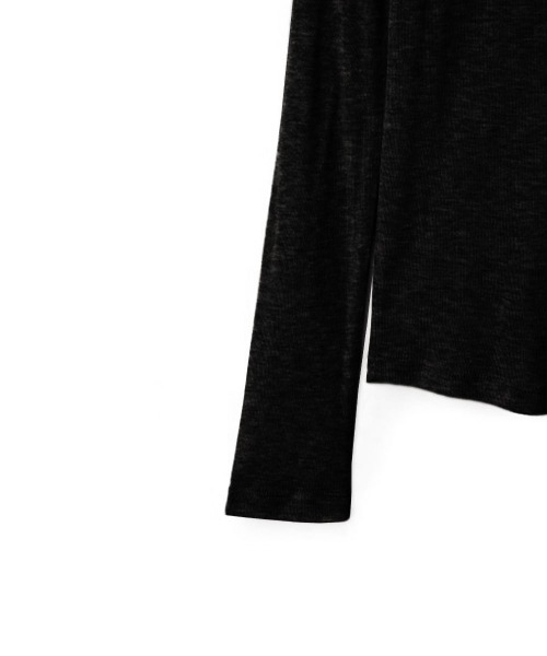 marjour(マージュール)の「SHEER TURTLE KNIT(Tシャツ/カットソー・レディース・ブラック/アイボリー/サーモンピンク/グレー・M)」の20枚目の写真