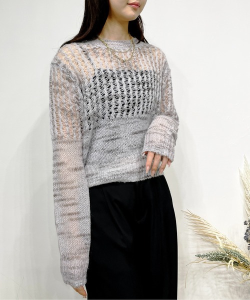 Meli rich(メリーリッチ)の「ローゲージメッシュニットプルオーバー(ニット/セーター・レディース・アイボリー/ブルー/グリーン/モカ/グレー/オフホワイト/オレンジ/ブラウン・MEDIUM)」の13枚目の写真