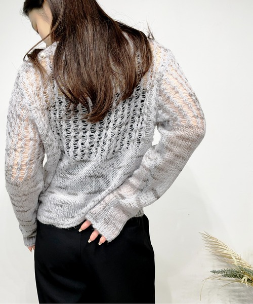 Meli rich(メリーリッチ)の「ローゲージメッシュニットプルオーバー(ニット/セーター・レディース・アイボリー/ブルー/グリーン/モカ/グレー/オフホワイト/オレンジ/ブラウン・MEDIUM)」の16枚目の写真