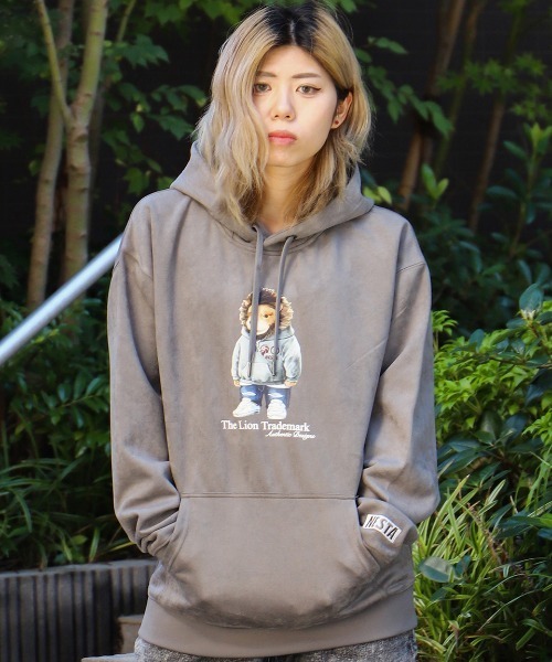 NESTA BRAND（ネスタブランド）の「フェイクスウェードライオンパーカー（パーカー・メンズ・グレー/キャメル・XL/XXL/M/L）」の2枚目の写真