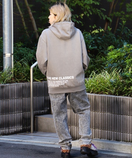 NESTA BRAND（ネスタブランド）の「フェイクスウェードライオンパーカー（パーカー・メンズ・グレー/キャメル・XL/XXL/M/L）」の4枚目の写真