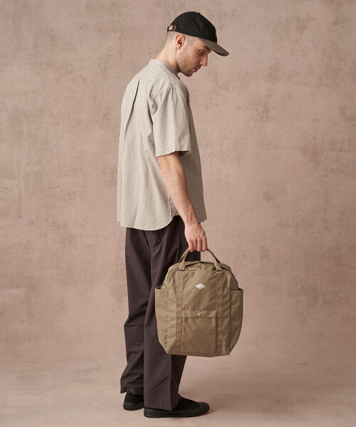 DANTON(ダントン)の「DANTON | 2WAY コーデュラナイロンリュック CDR(バックパック/リュック・レディース・ブラック/グレイッシュベージュ・ONE SIZE)」の16枚目の写真