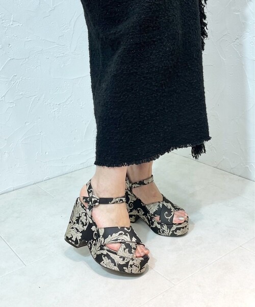 ESPERANZA(エスペランサ)の「クロスジャカードストラップウエッジサンダル(サンダル・レディース・ブラック系8/ベージュ系8/ネイビー系5・LL/S/M/L)」の7枚目の写真