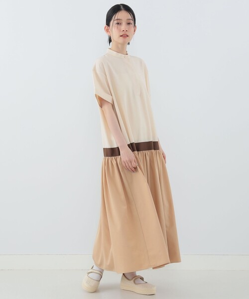 CAROLINA GLASER（カロリナ グレイサー）の「ドッキング配色ワンピース（ワンピース・レディース・ブラック/オリーブ/ベージュ/グレー/ホワイト系その他5・ONE SIZE）」の2枚目の写真