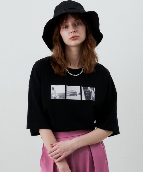 LA BELLE ETUDE(ラベルエチュード)の「【UNISEX】Road Trip TシャツⅢ(Tシャツ/カットソー・レディース・ブラック/ホワイト・2/1)」の1枚目の写真