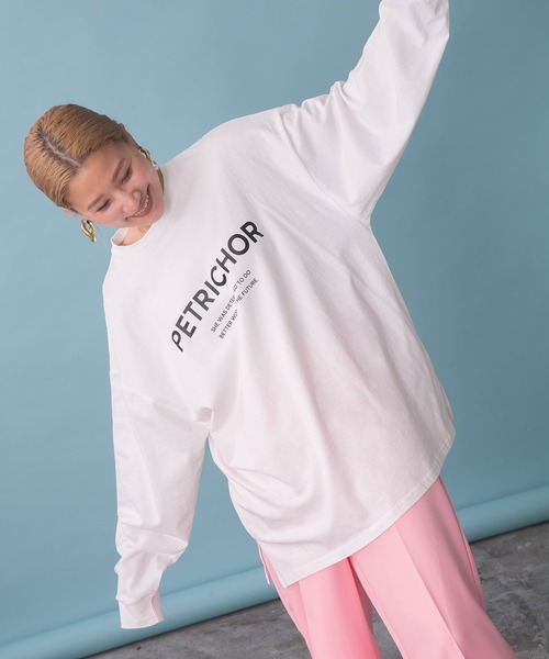 bohmal（ボマール）の「オーバーサイズロゴロンT（Tシャツ/カットソー・レディース・ブラック/オフホワイト・FREE）」の6枚目の写真