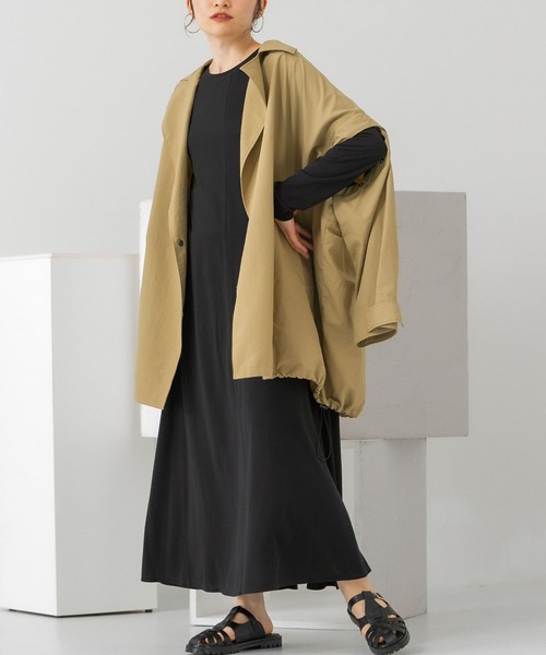 KBF（ケイビーエフ）の「アシメステッチフレアワンピース（ワンピース・レディース・ブラック/オフホワイト/アイボリー・ONE）」の6枚目の写真