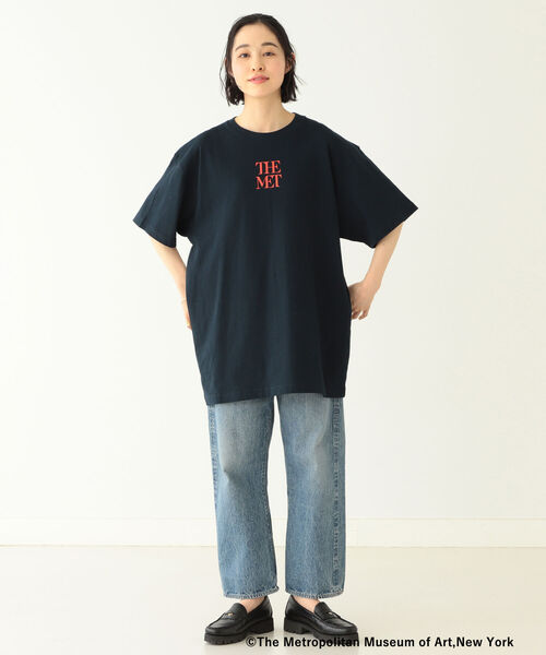 BEAMS BOY（ビームスボーイ）の「THE MET × BEAMS BOY / MINI LOGO T（Tシャツ/カットソー・レディース・ネイビー/オフホワイト・X-LARGE）」の16枚目の写真