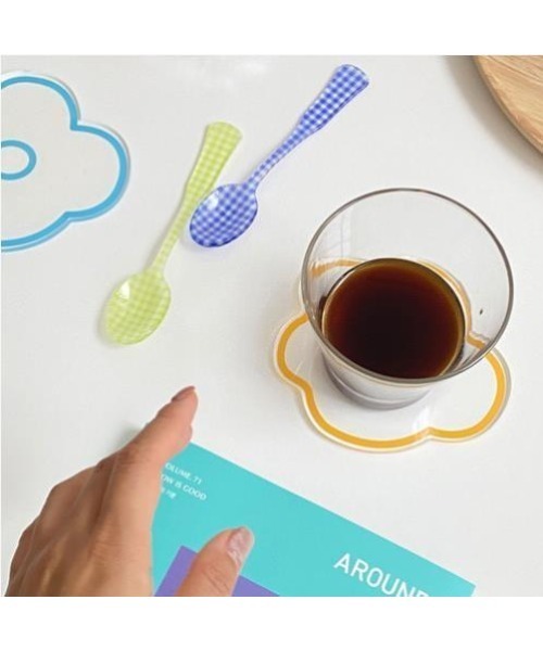 Made in I（メイドインアイ）の「アクリルフラワーモチーフコースター（ランチョンマット/テーブルウェア・レディース・ピンク/イエロー/オレンジ/ブルー/グリーン・FREE）」の11枚目の写真