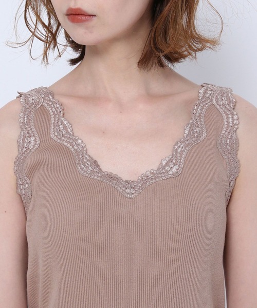 mysty woman（ミスティウーマン）の「シームレスレースタンク 269699（タンクトップ・レディース・ブラック/ラベンダー/モカ/ホワイト/ライトグリーン・FREE）」の17枚目の写真